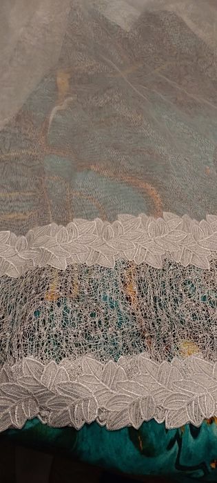 Sprzedam bardzo ladna fierane .Fierana jest długa.