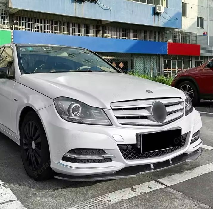 Губа на бампер сплитер накладка на бампер Mercedes W204 сплитер перед