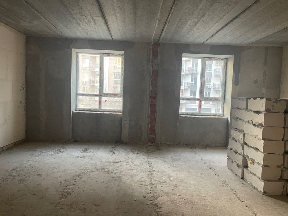 Продам квартиру 3 спальни ЖК Дніпровська Брама-2