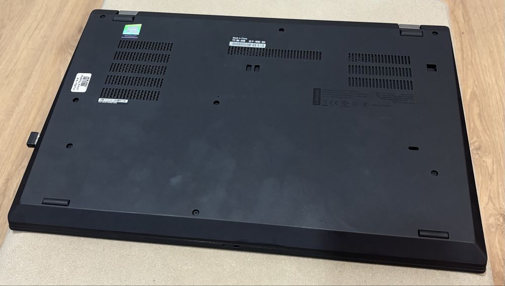 Lenovo ThinkPad T590