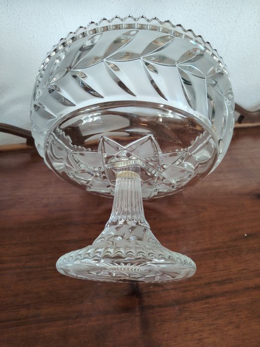 German Crystal Fruit Bowl445524303812372481