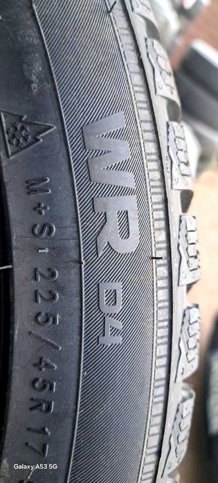 2 x 225/45/17 Nokian Tyres WR D4 zima Trzcianka • OLX.pl
