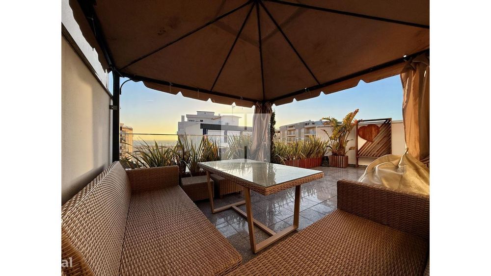 Bairro Novo Penthouse c/ Vistas Mar