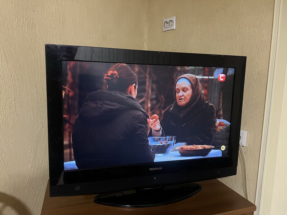 Телевізор 32 Telefunken