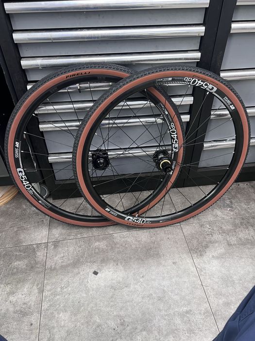 Nowe kola gravel tanke sztywne osie +dtswiss g540 + opony pirelli
