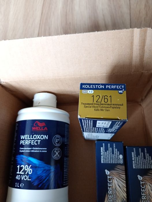 Zestaw farba Wella Koleston 12/61 + utleniacz 12%  NOWE