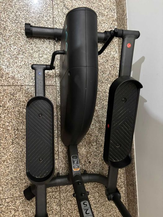 Bicicleta elitica Domyos