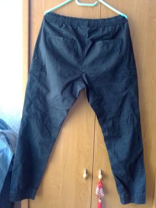 Брюки  катоновые L черные