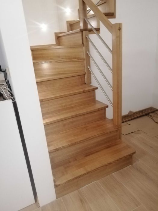 schody, stopnie, blaty, parapety drewniane, jesion, dąb