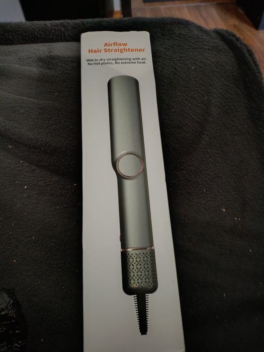 Випрямляч для волосся, фен
