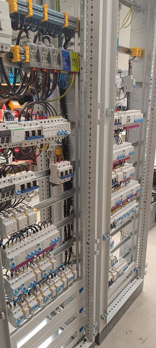 Elektryk, instalacje elektryczne