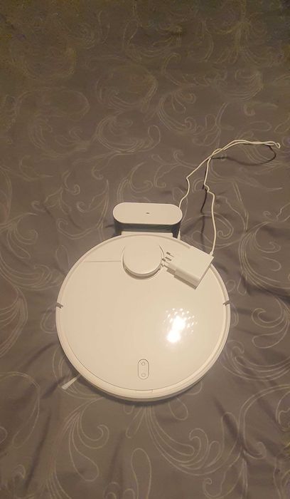 Sprzedam Robot sprzątający Xiaomi Mi Robot Vacuum-MOP biały
