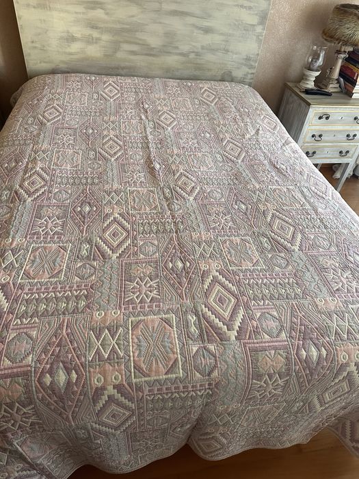 Vendo Colcha para cama de casal