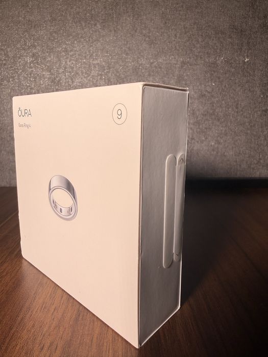 Смарт-кільце Oura Ring 4 Silver / Gold / Ceramic Midnight Size 9-10