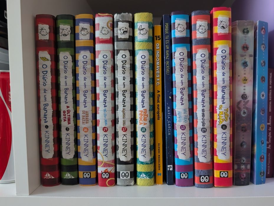 Livros "Diário de um Banana"