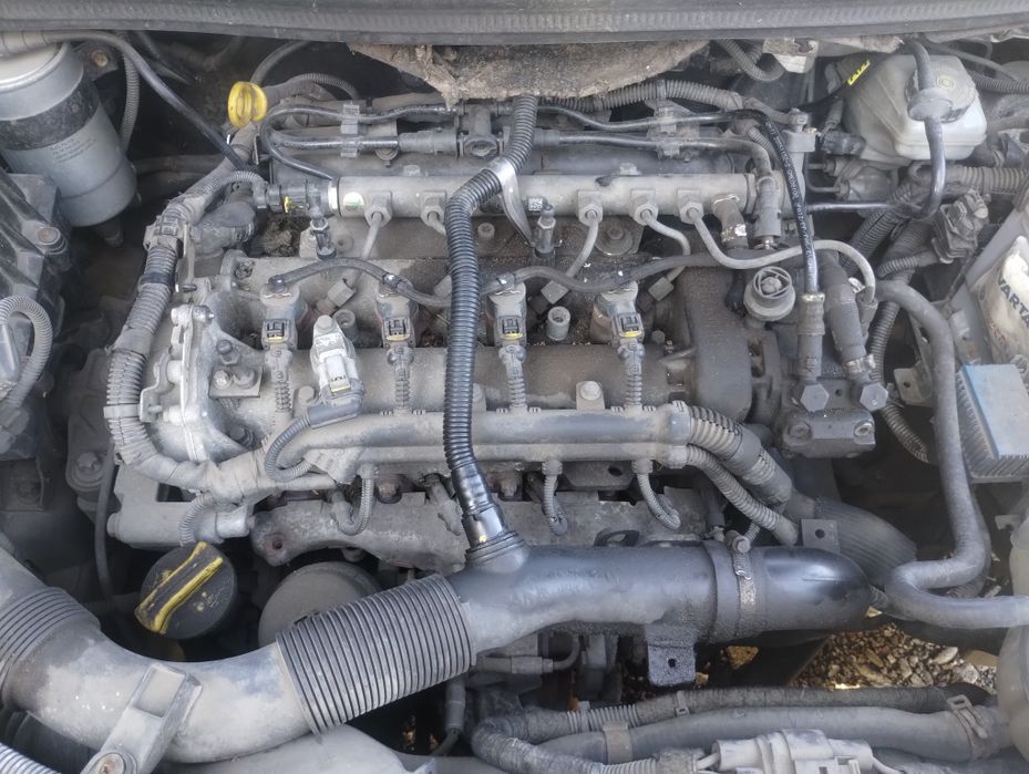 Corsa d combo Meriva silnik 1.3 CDTI kompletny z13dtj
