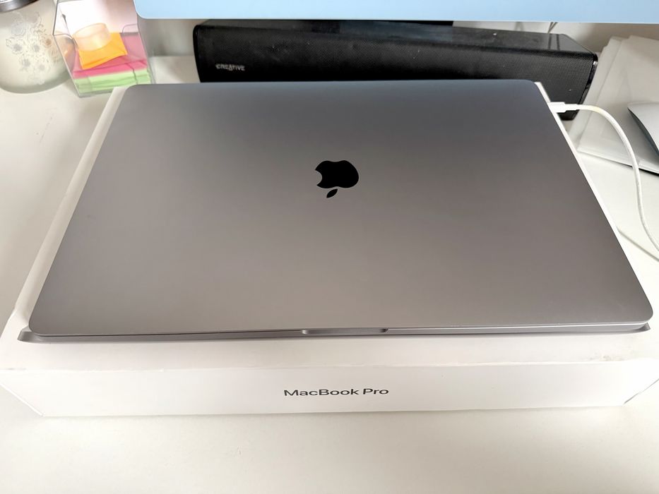 Macbook Pro 16” Touch Bar i7/32/500 Bateria 256 Cykli