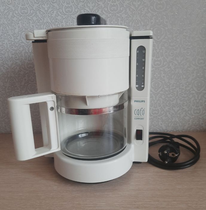 Кавоварку б/в крапельна PHILIPS COMFORT HD 7200 в гарному стані.