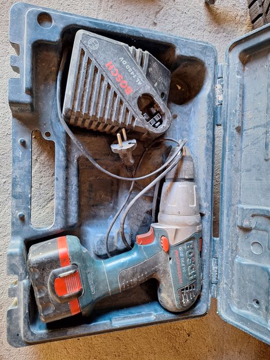 Bosch wiertarka z udarem