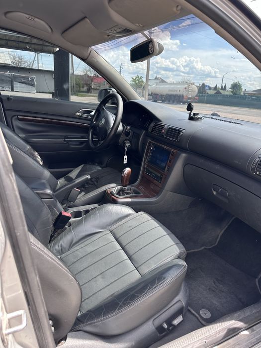 Skoda superb 2003 року 2.5 V6 дизель 3500$