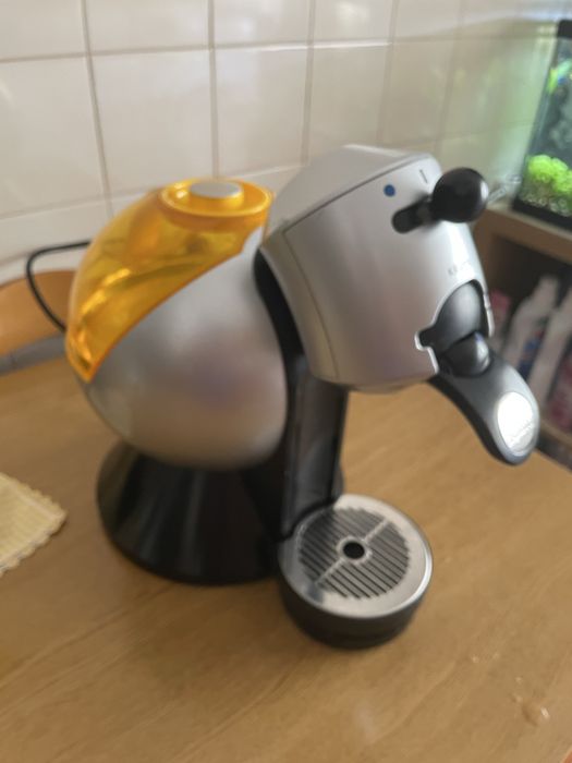 Maquina de cafe dolce gusto