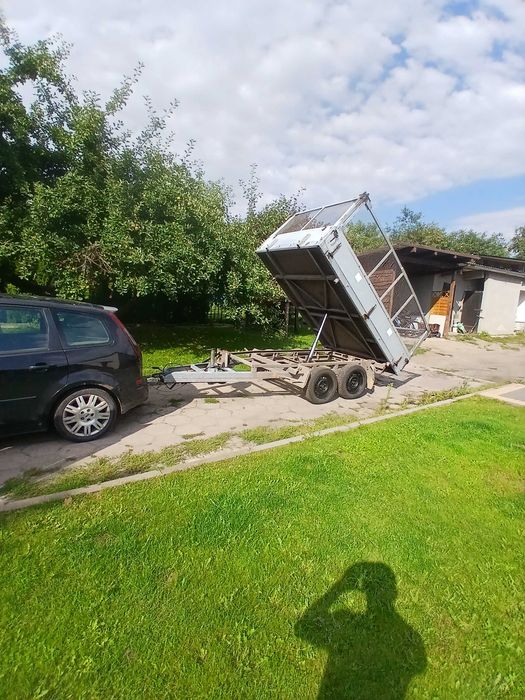 Przyczepa wywrotka 3 str kiper Baos 2500 kg Dmc