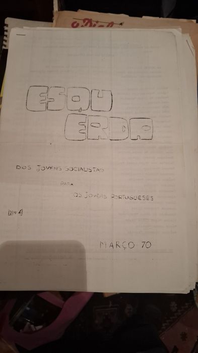 Lote papelada pre revolução 25 abril clandestino