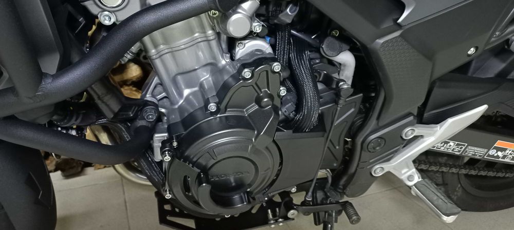 honda Cb 500x como nova só 9500 klm carregada extras