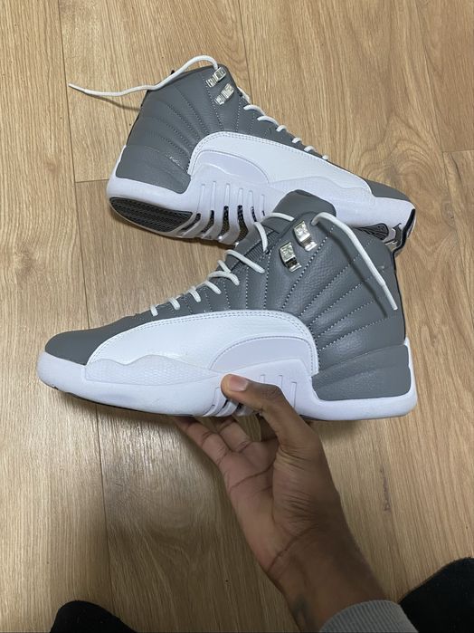 Jordan 12 disponivel