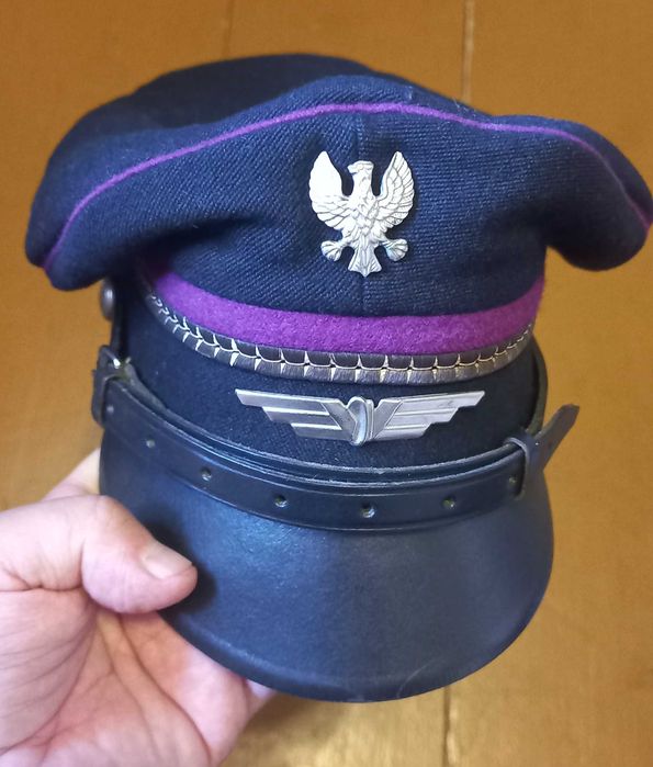 Historyczna czapka kolejowa z 1964