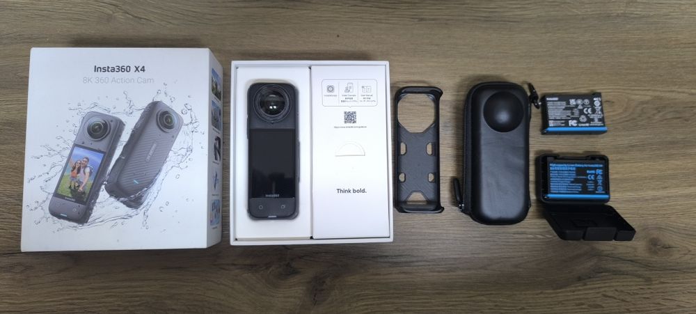 Câmera insta 360 X4