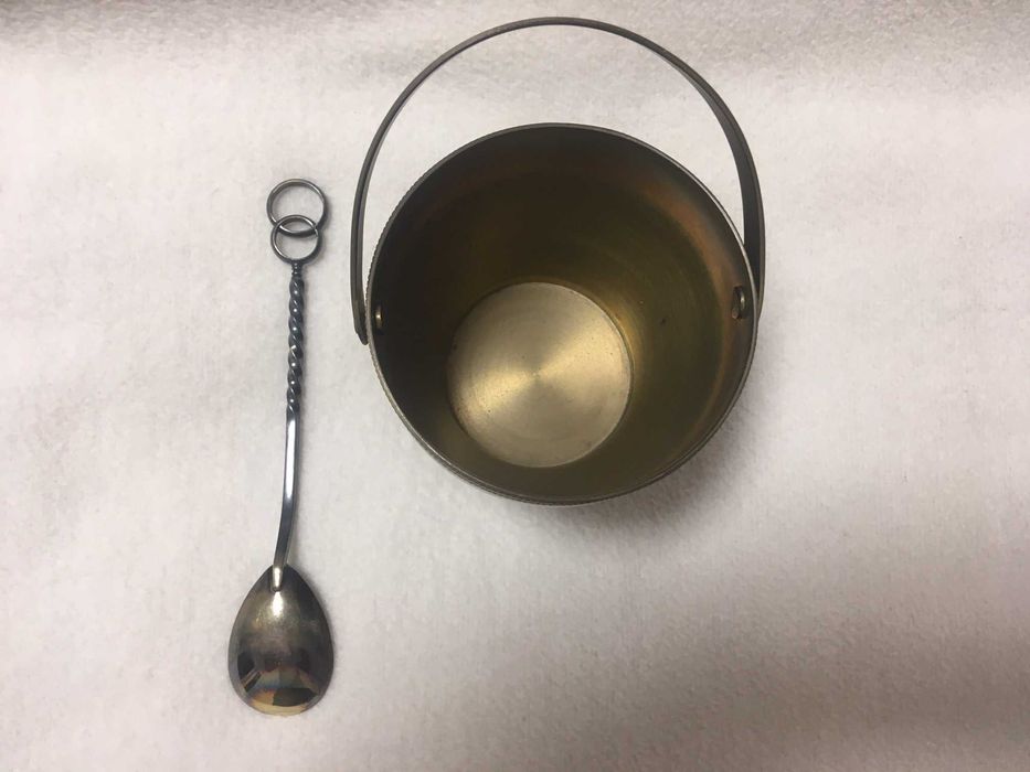 Cukiernica mosiężna mosiądz i łyżeczka