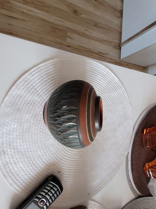 Wazonik ceramiczny
