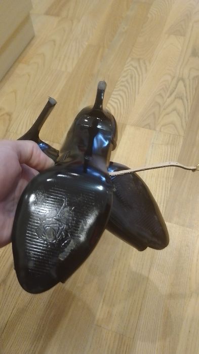 Женские босоножки