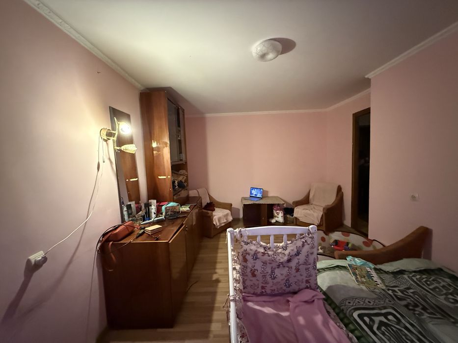 Продається світла та тепла двокімнатна квартира