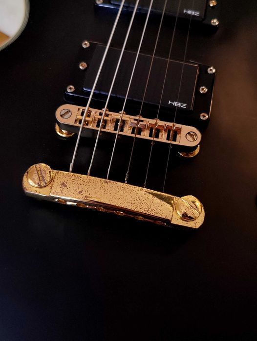 Guitarra Harley Benton