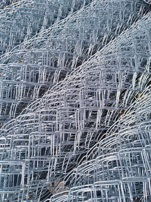 Siatka Ogrodzeniowa fi 3,5 mm ocynk Producent Ogrodzeń