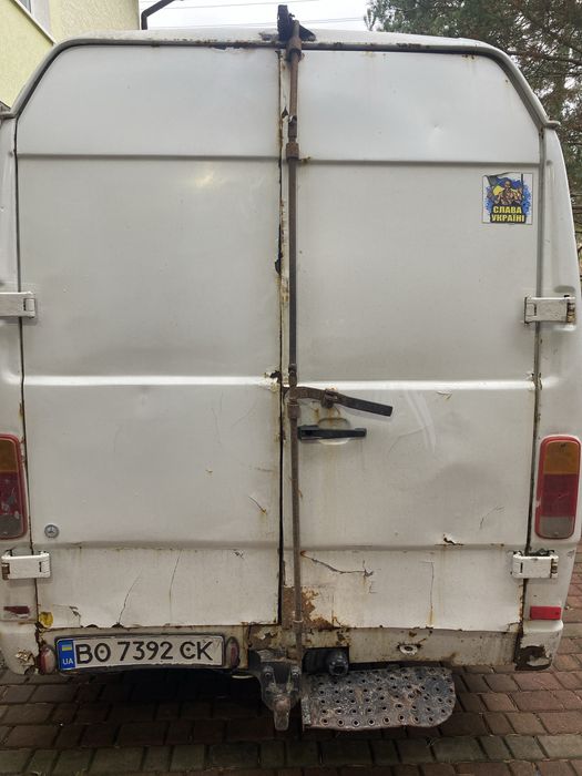 Продається Мерседес 310 з документами