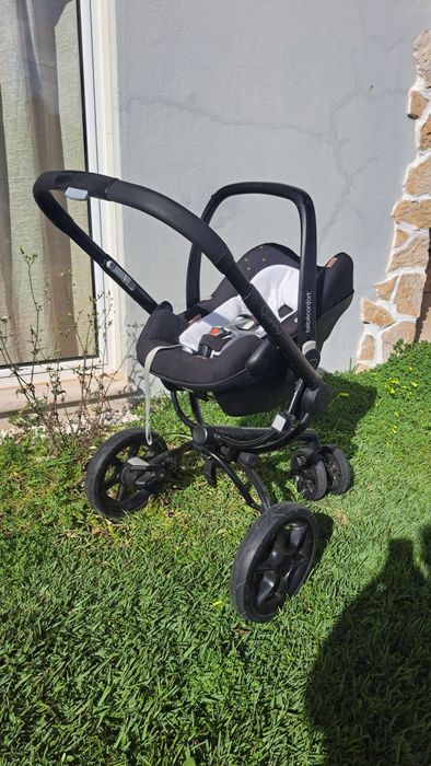 Carrinho de bebé Quinny Mood completo – excelente oportunidade!