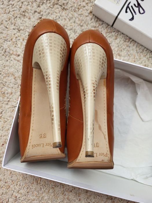 Кожаные туфли на шпильке для пилона стрипы Mario Muzi 36 р рептилия