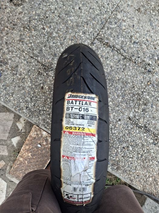 pneu bridgestone 130 70 16