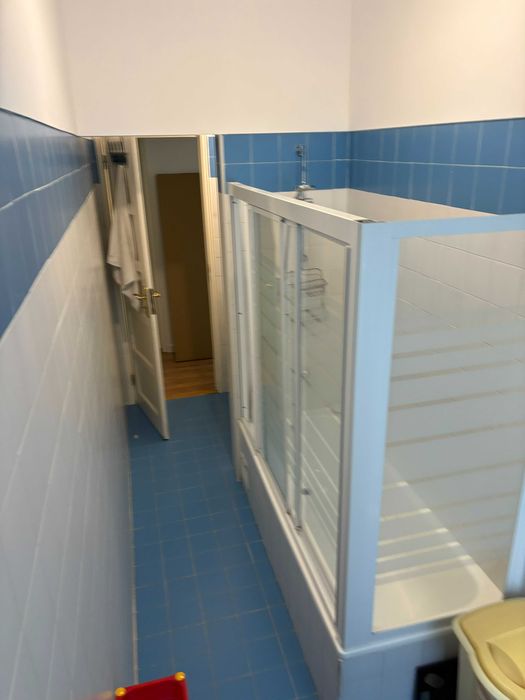 Alugo quartos com varanda no Lumiar