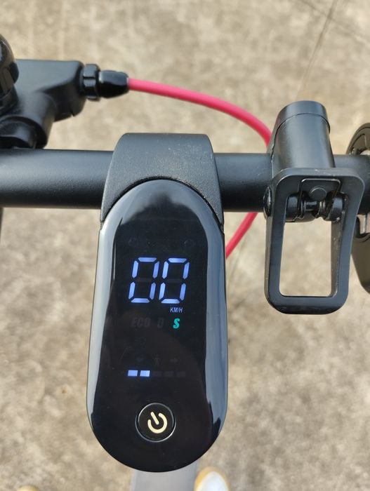 Trotinete Elétrica URBANGLIDE Ride 100 Pro 2