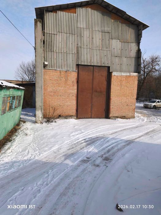 Продаж 23 сотки фасадної землі+440м виробничої будівлі