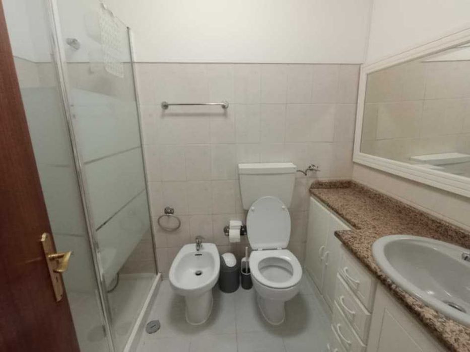 Aluga-se quartos a estudantes centro da cidade Castelo Branco perto da ESE e AGRÁRIA