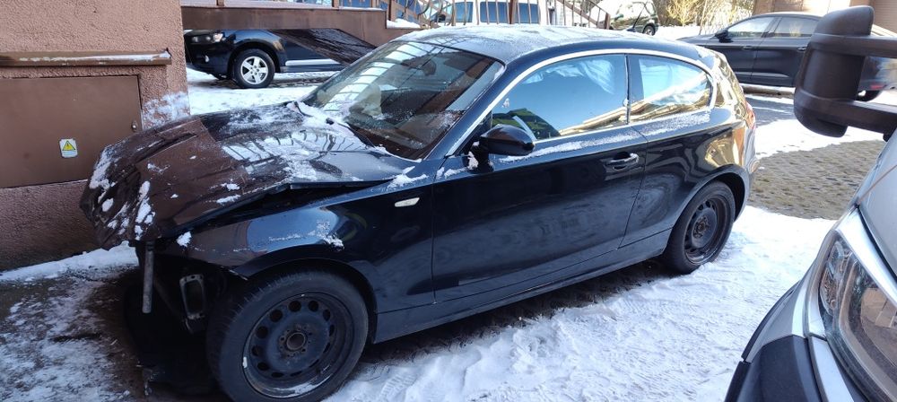 Drzwi prawe, lewe, BMW E81 ,118d,, Black Sapphire Metallic 475