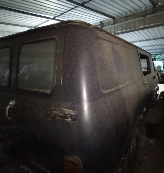 Bedford  cf  250
