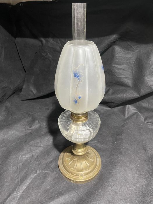 Керосиновая лампа