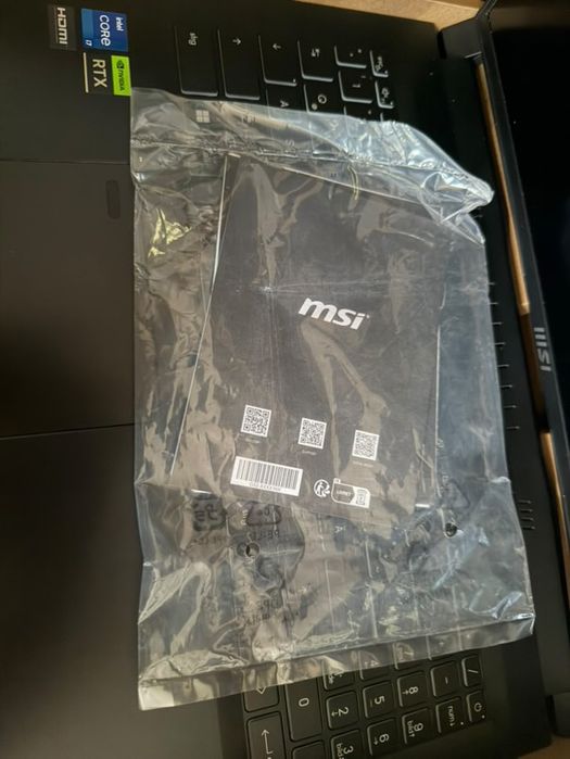 Laptop MSI CreatorPro M16