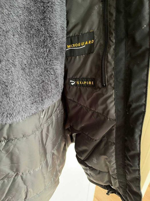 Жіноча куртка Jack Wolfskin - оригінал - практично нова